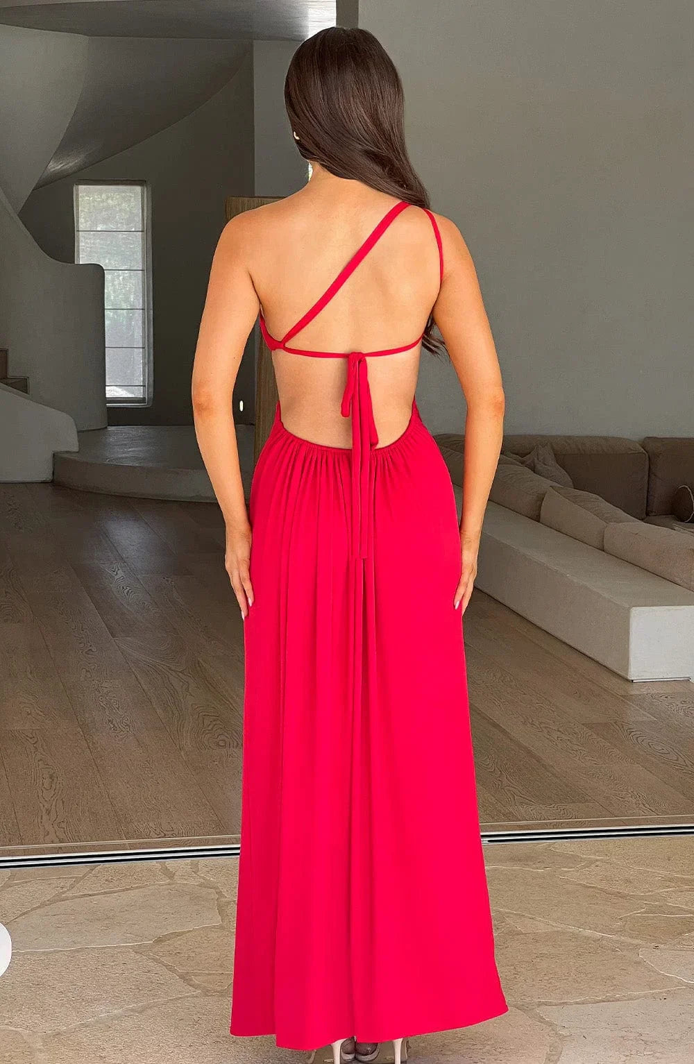 Elegancka Sukienka Maxi O Klasycznym Kroju