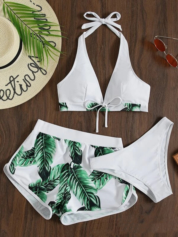 Trzyczęściowy Bikini z Halter Topem i Dopasowanymi Szortami