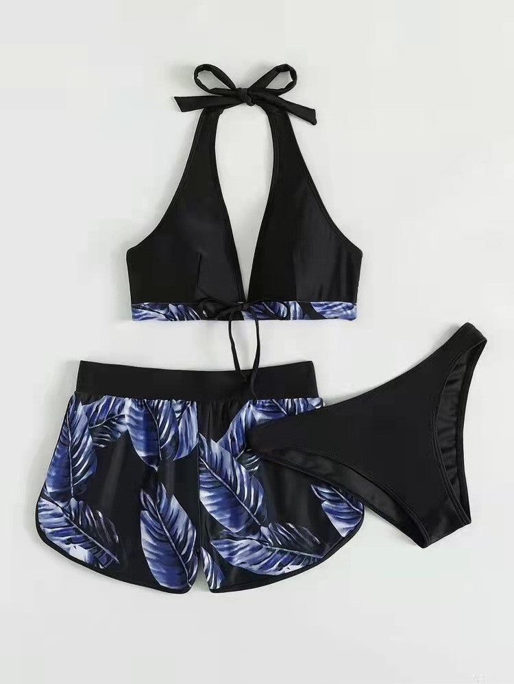 Trzyczęściowy Bikini z Halter Topem i Dopasowanymi Szortami