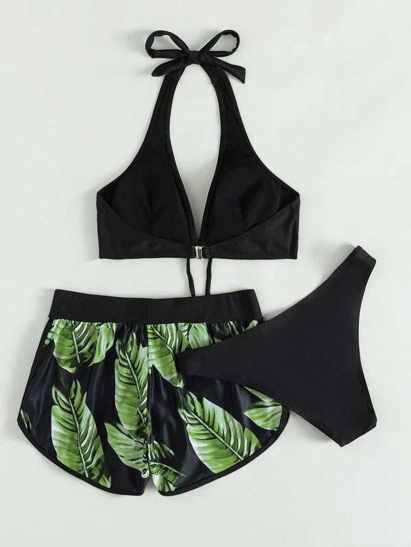 Trzyczęściowy Bikini z Halter Topem i Dopasowanymi Szortami
