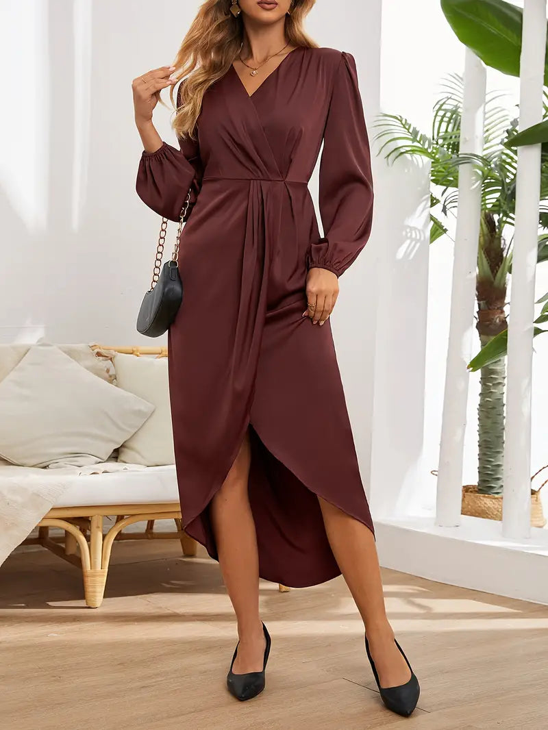 Elegancka Midi Sukienka O Kobiecym Kroju