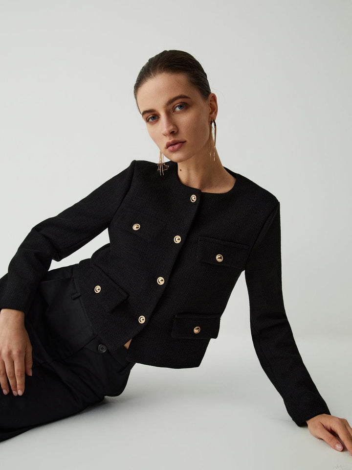 Kurtka Krótka Elegancka z Modnymi Guzikami i Kieszeniami