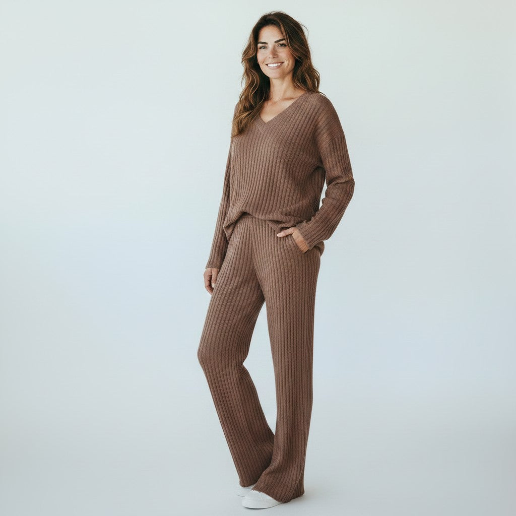 Komfortowy Dwuczęściowy Zestaw Loungewear Damski – Prążkowany Dres