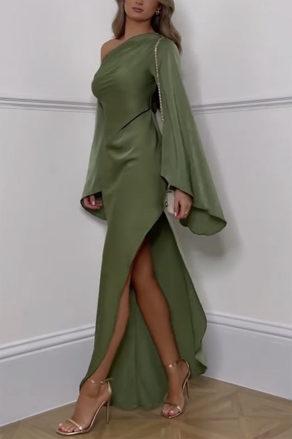 Maxi Sukienka Na Jedno Ramię W Eleganckim Stylu